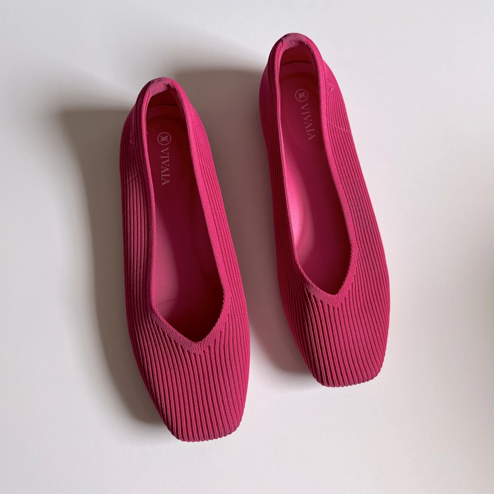VIVAIA Pitaya Pink Square-Toe V-Cut Flats(Margot 2.0), size 39.5